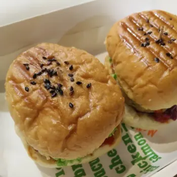 Sliders Chicken and Beef