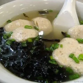 Cuttle meatball in Soup