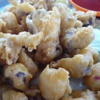Deepfried Squid in Batter (Calamari)