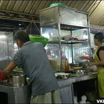 White Wantan Mee Stall