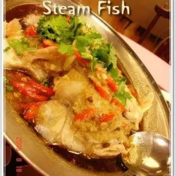 Soy sauce &ginger steam fish