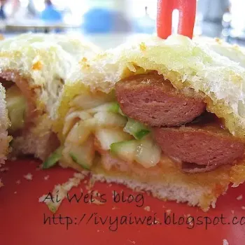 Sausage and Cucumber Bread Rolls