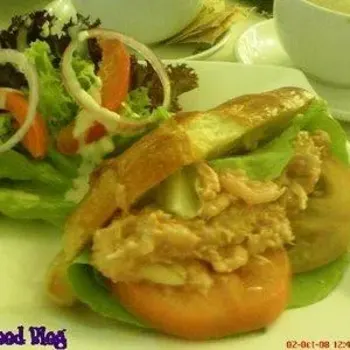 Seafood Croissant