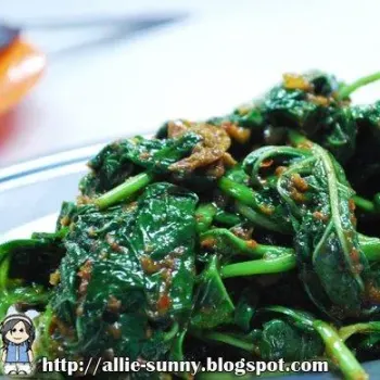 Stirred Fried Sweet Potato Leaves