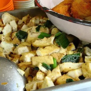 Taukua with lots of spring onions