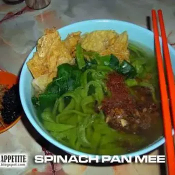 Spinach Pan Mee