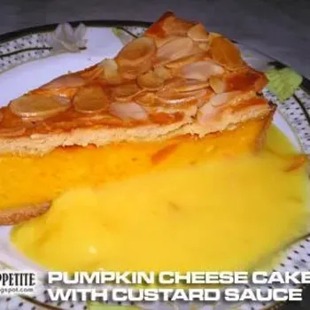 Pumpkin Cheese Cake With Custard Sauce