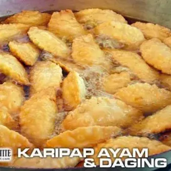 Karipap Ayam & Daging