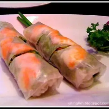 Fresh Prawn Rolls