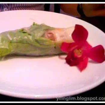 Wrap it up with the rice paper!