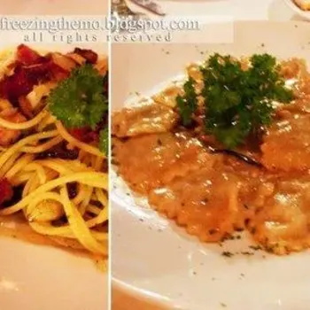 Spaghetti Aglio Olio and Beef Ravioli