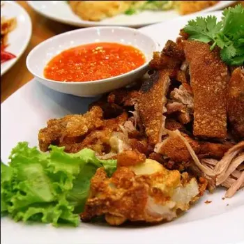 Thai style Deep Fried Pork Leg