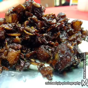 Roast Pork Fried with Garlic