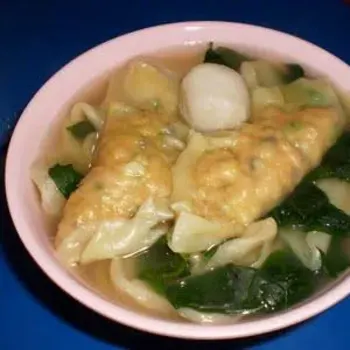 Pan Mee With Fishball And Meat Dumpling