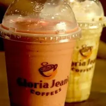 Regular Strawberry Smoothies