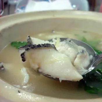 Claypot Porridge with Snakehead Fillets