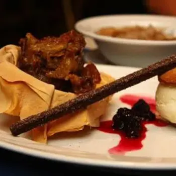 Dates And Banana In Filo Cup