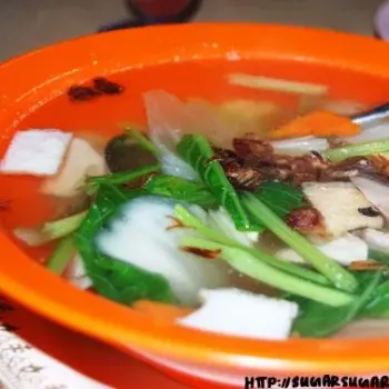 mixed vegetables soup (什菜汤)