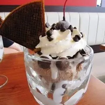 Frosted Chocolate Malt