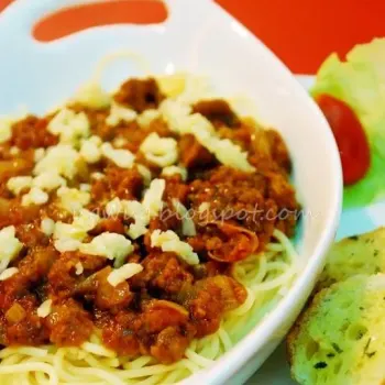 Spaghetti Bolognaise (Beef)