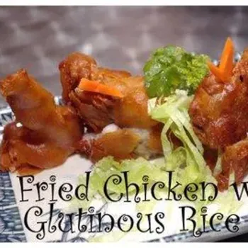 Fried Chicken Wings with Glutinous Rice