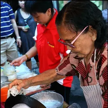 Kuih Tayap Making Process