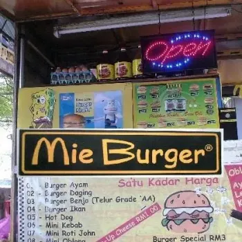 mie burger stall