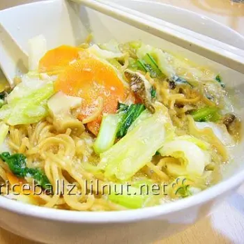 Yee Mein In Egg Sauce
