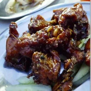 Kom Chin Kai