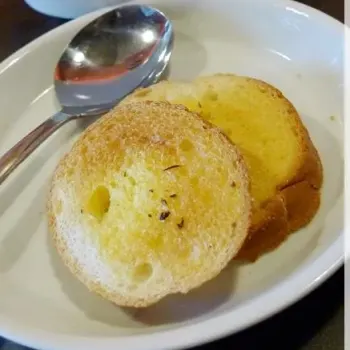 Cream of Mushroom and Toasted Garlic Bread
