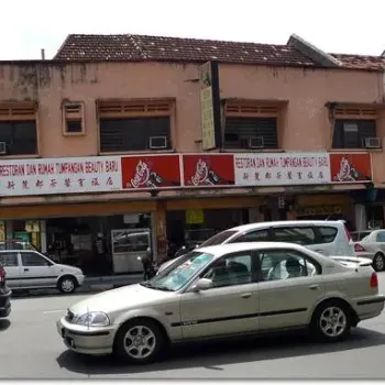 Restoran Dan Rumah Tumpangan Beauty Baru
