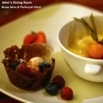 Mixed Berries and Creme Brulee
