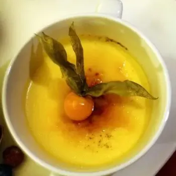 Mixed Berries and Creme Brulee
