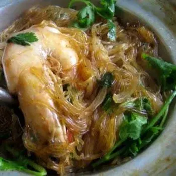 Kung Op Woon Sen (Claypot Vermicelli with Shrimps)