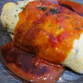 Omu Raisu (Omelette Rice) With Tomato Sauce