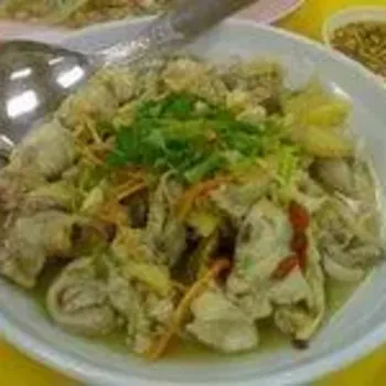 Steamed Herbal Chicken