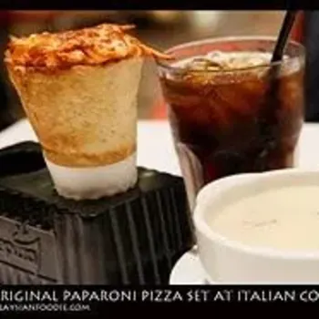 The Original Pepperoni Cone Pizza Set