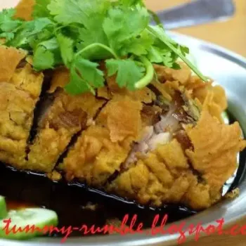 German-style Fried Pork Knuckles