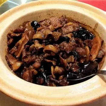 Claypot Pork Belly With Salted Fish