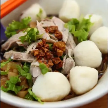 Dry Fish Ball Noodle