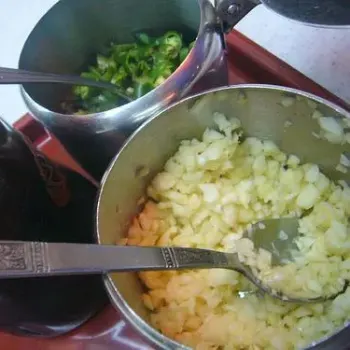 Chilli and garlic