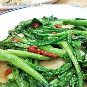 choy sam with chinese hebs
