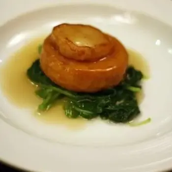 Braised Homemade Bean Curd with Stir Fried Scallop