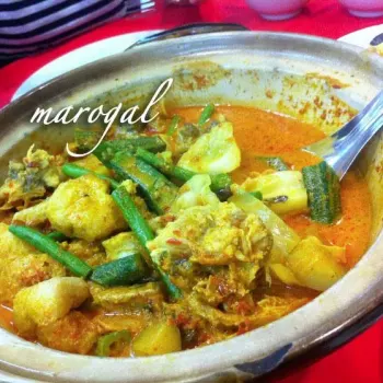 Curry Fish Head (加哩鱼头)