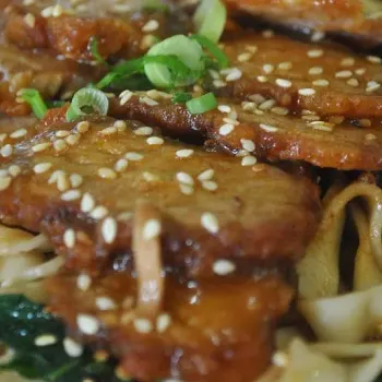Crispy Pork Pan Mee