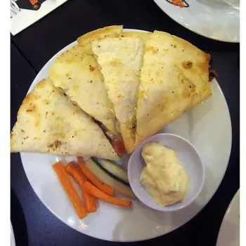 Quesadillas, Tortilla With Grilled Chicken, Cheese