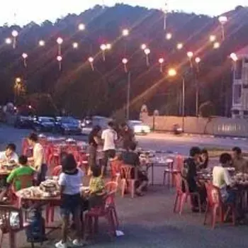 Ah Chek BBQ Steambot Restaurant