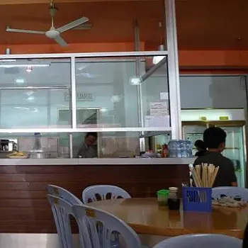 Restaurant YK Noodles