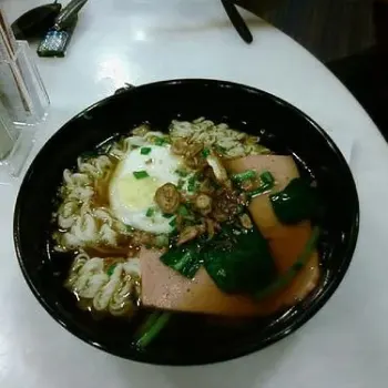 nissin noodles