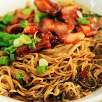 signature ordinary wantan mee